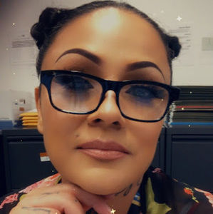 Meet your Posher, Brenda